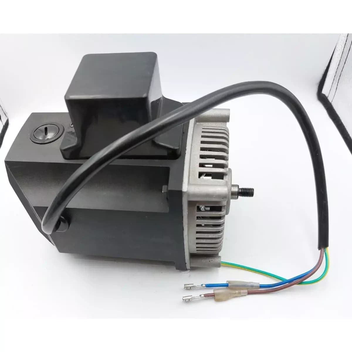 Elektrický motor pro DED7813 (poz. 92)