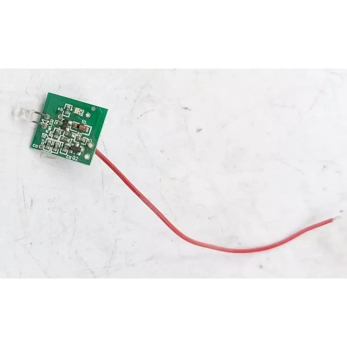 LED indikátor nabíjení