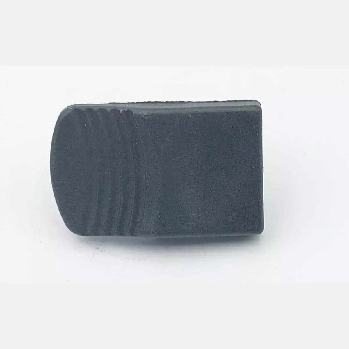 Tlačítko zapnutí/vypnutí pro DED7950 (poz. 40)